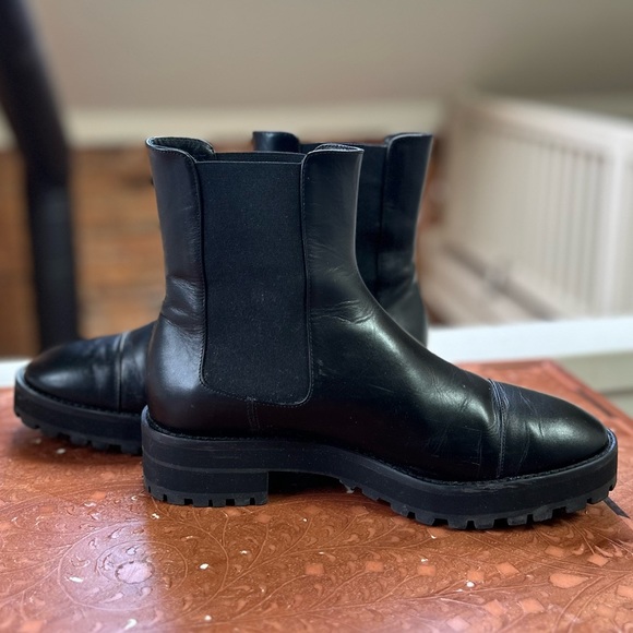 STUART WEITZMAN Mckenzee Leather Chelsea Boots in Black Chunky 90s Y2K Booties - Picture 13 of 15